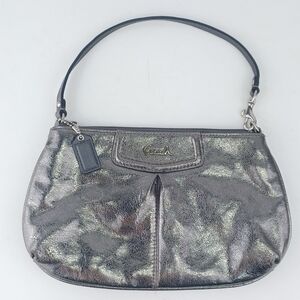 Coach Pochette Wristlet Silver Pewter Metallic Bag Missing Zipper Pull